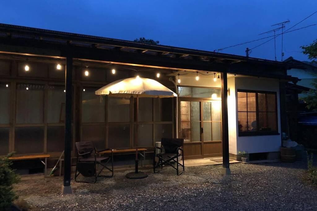 まるまる貸切一軒家 ゆっくり過ごせる民泊 武甲ステイ Appartement Yokoze Buitenkant foto